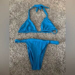 Little blue bikini from PacSun! Top is a L and bottoms are a S.